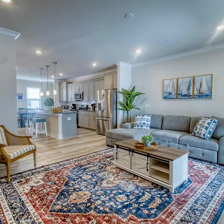 New Coastal Gem Steps To Md & De Beaches 2-Car Garage Sleeps 12
