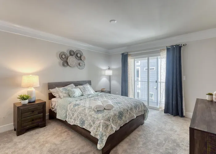 5-star Family Escape - Pool, Garage & Prime Location - Sleeps 10 * Ocean City