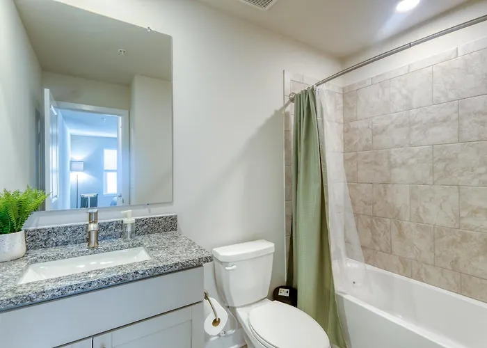 5-star Family Escape - Pool, Garage & Prime Location - Sleeps 10 Holiday home Ocean City