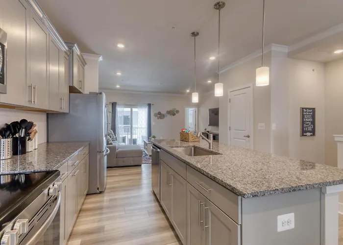 Holiday home 5-star Family Escape - Pool, Garage & Prime Location - Sleeps 10 Ocean City